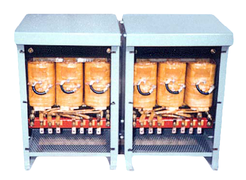 dry type transformer with electrostatic shield